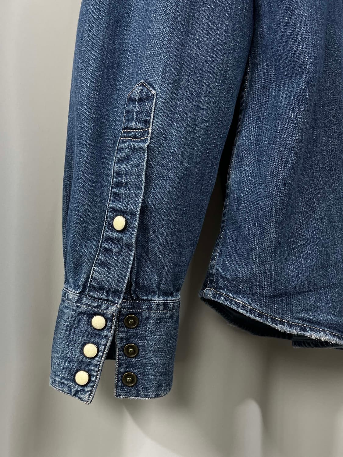 폴로 랄프로렌 콘초 사우스웨스턴 데님 셔츠 상품이미지9