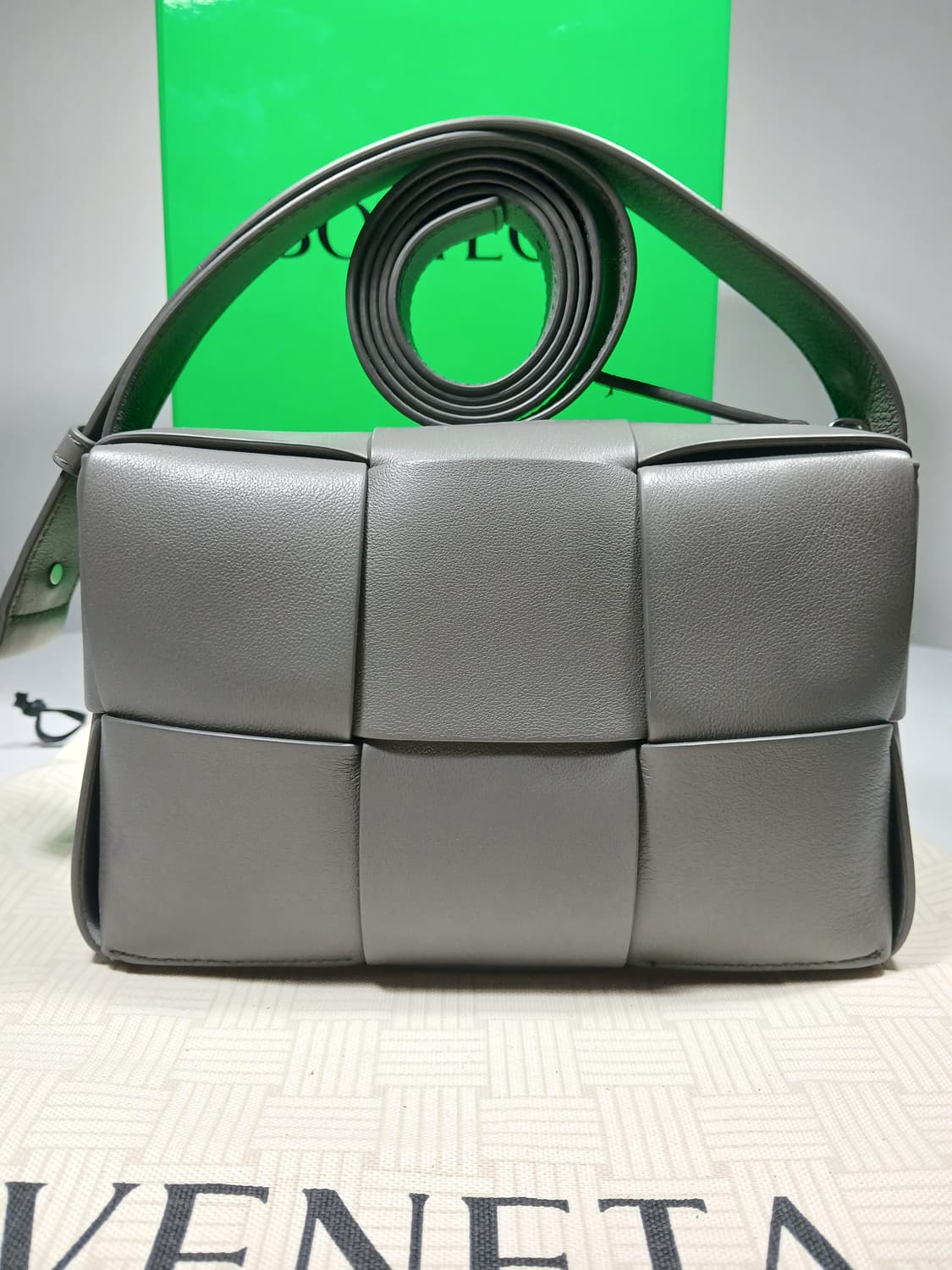 보테가베네타 아르코 카메라백 스몰 795177 상품이미지4