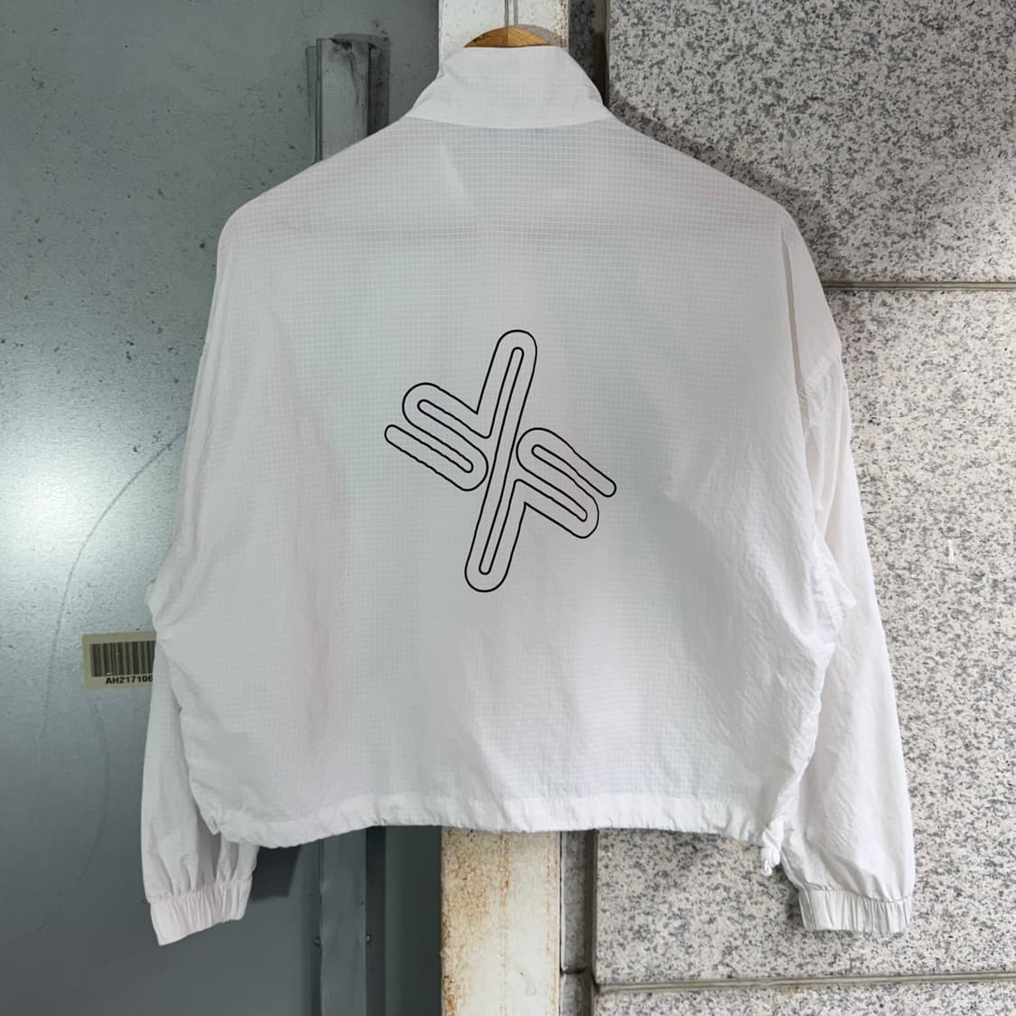 젝시믹스 로고 바람막이 자켓 상품이미지1