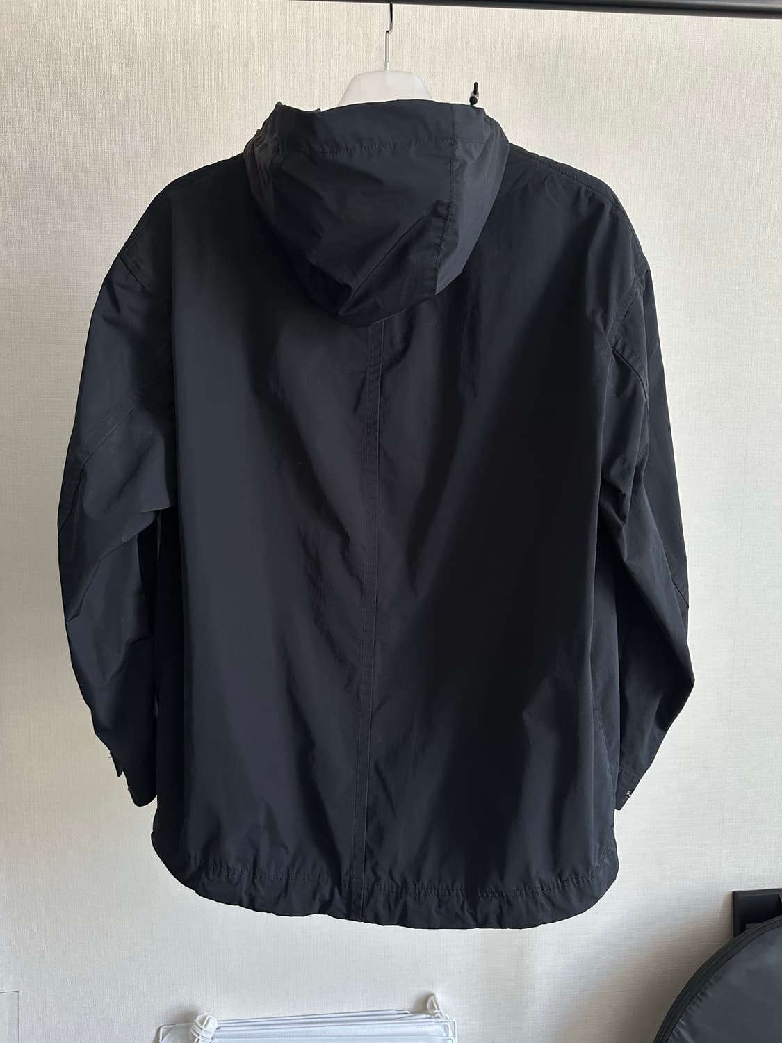 유니클로+j 바람막이 상품이미지2