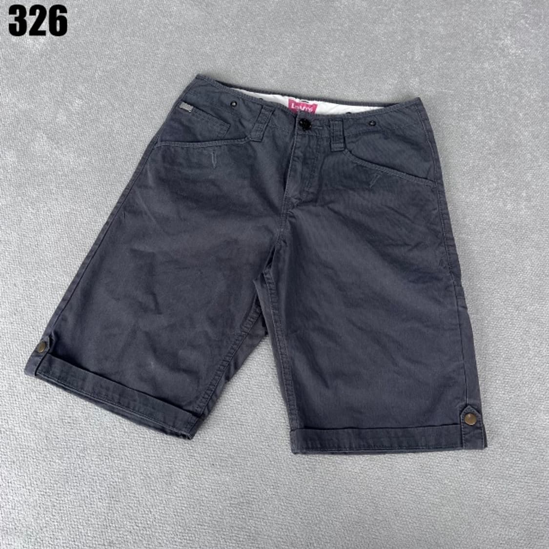 리바이스 차콜 반바지  상품이미지1