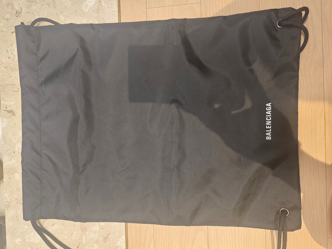 발렌시아가3XL 블랙 그레이 화이트 40사이즈 상품이미지8