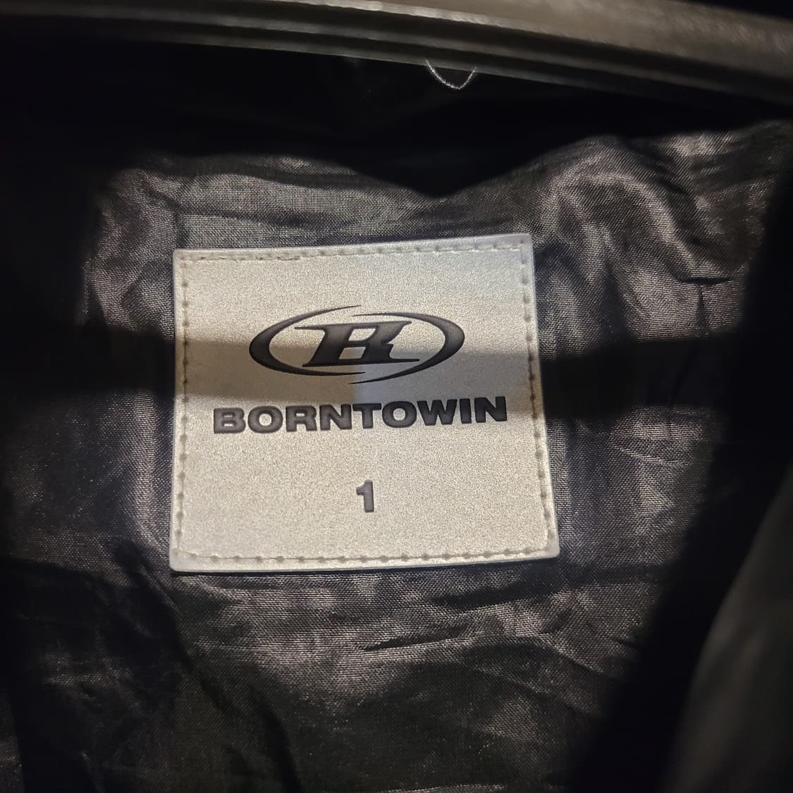 본투윈 유광 패딩 1 상품이미지8