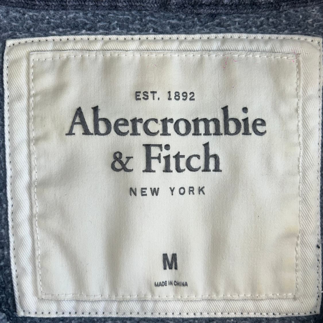 Abercrombie 아베크롬비 그런지 로고 네이비 후드집업 상품이미지5