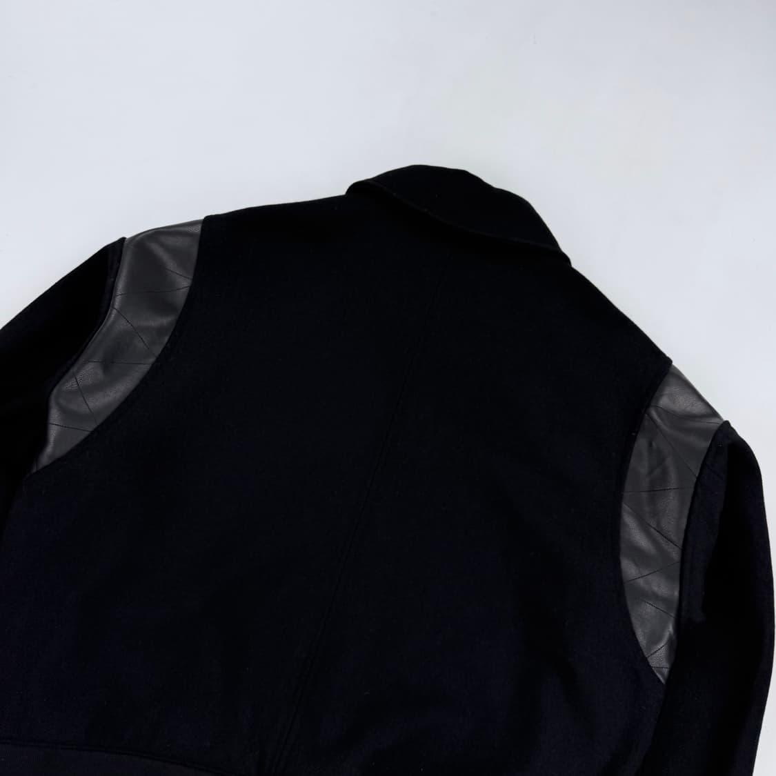 벌스데이수트 시티 스타디움 자켓 상품이미지9