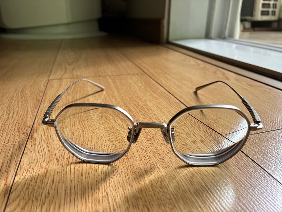 루네타 바다 다각형 메탈테 상품이미지5