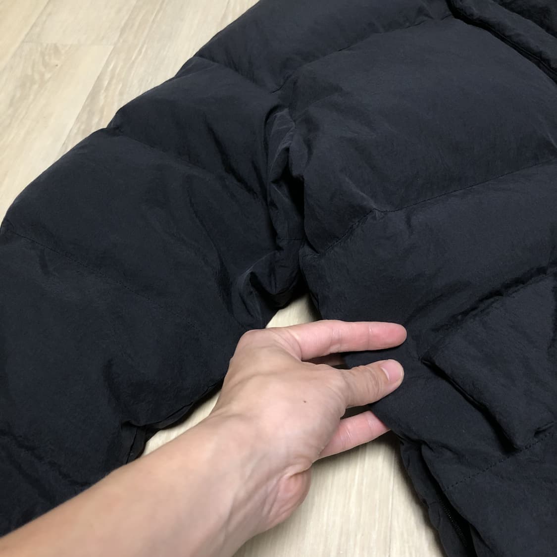 (L) 유니폼브릿지 UNIFORM BRIDGE 덕다운 푸퍼 패딩 블랙 상품이미지2