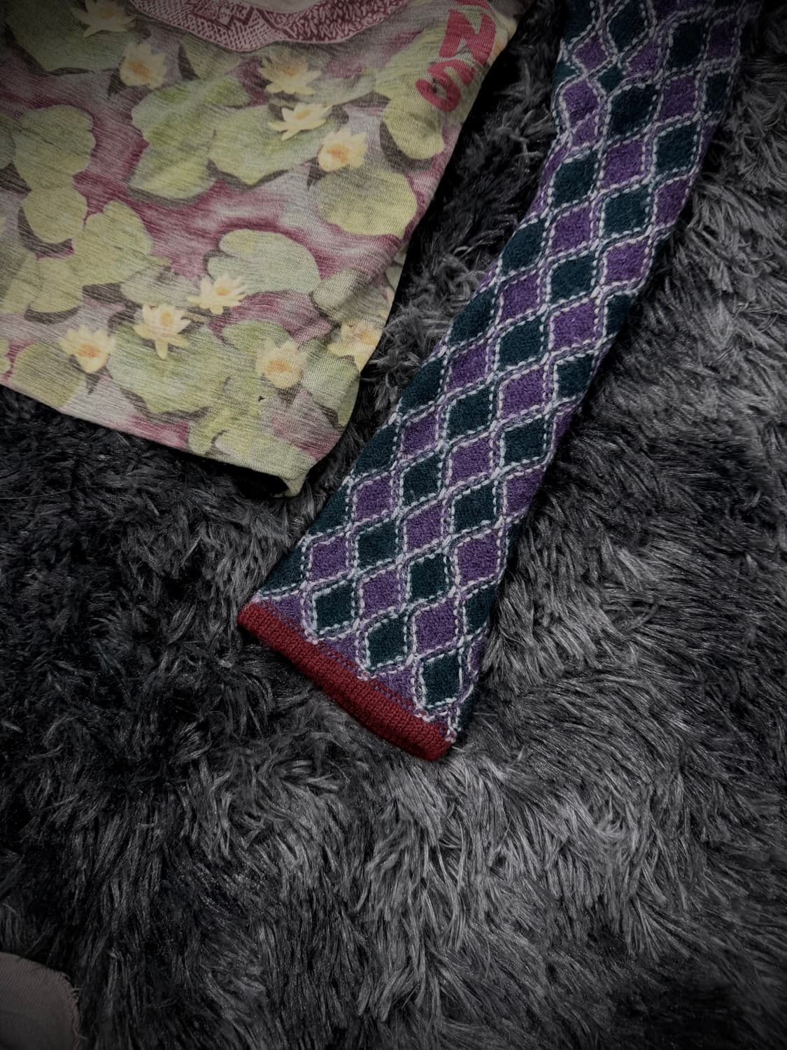 ALGONQUINS 오리엔탈 패턴&체크 브이넥 니트 상품이미지6