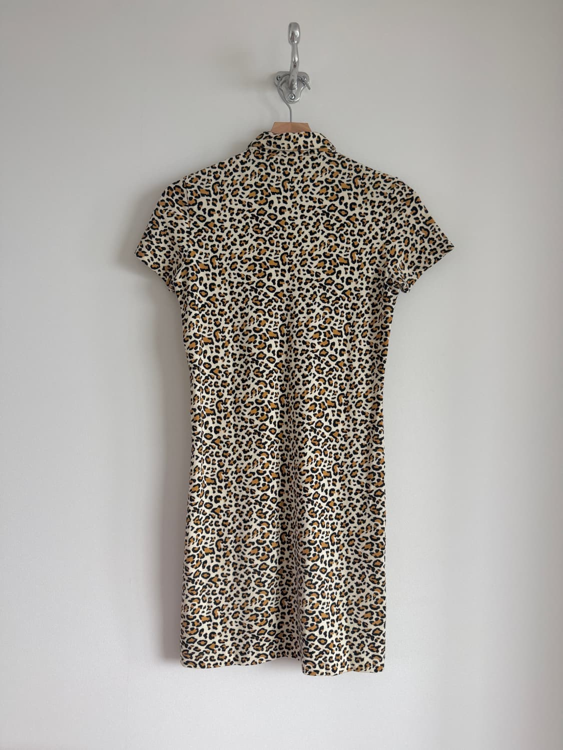 라코스테(LACOSTE) 레오파드 카라 원피스 상품이미지4