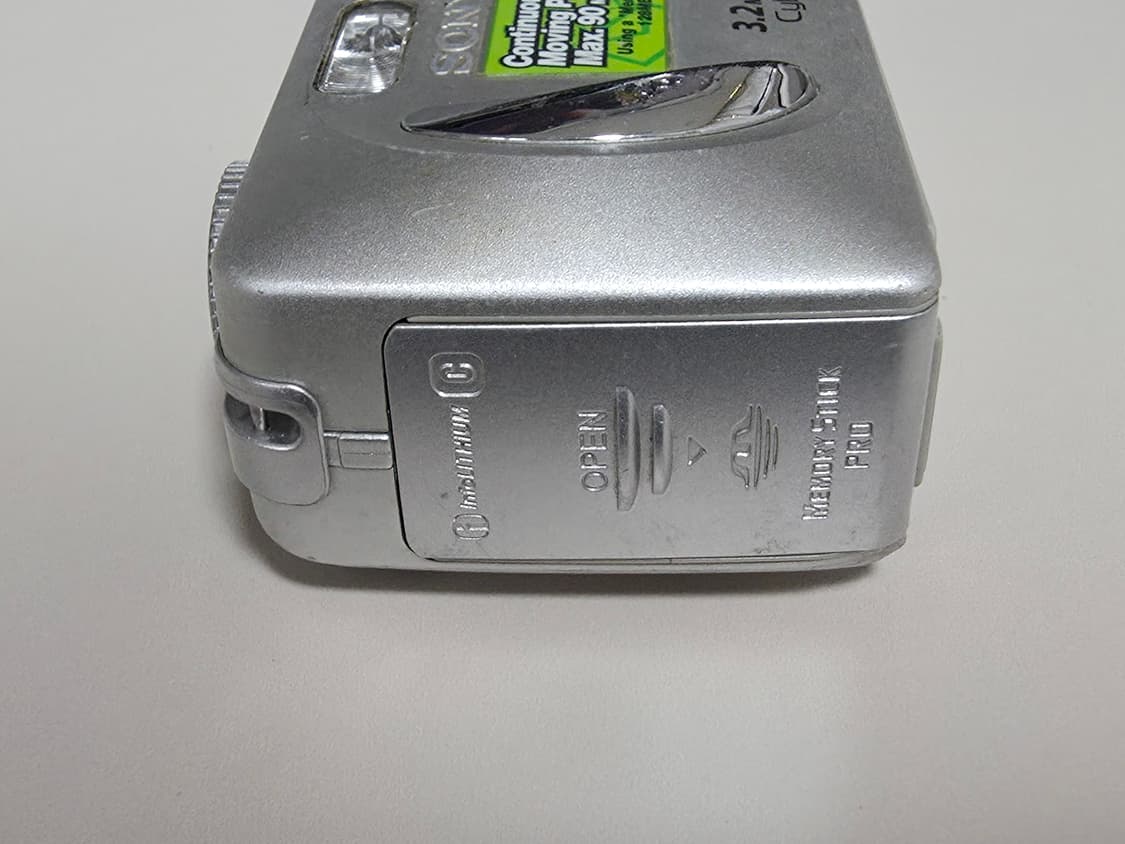 소니 사이버샷 DSC-P8 빈티지 디지털카메라 상품이미지3