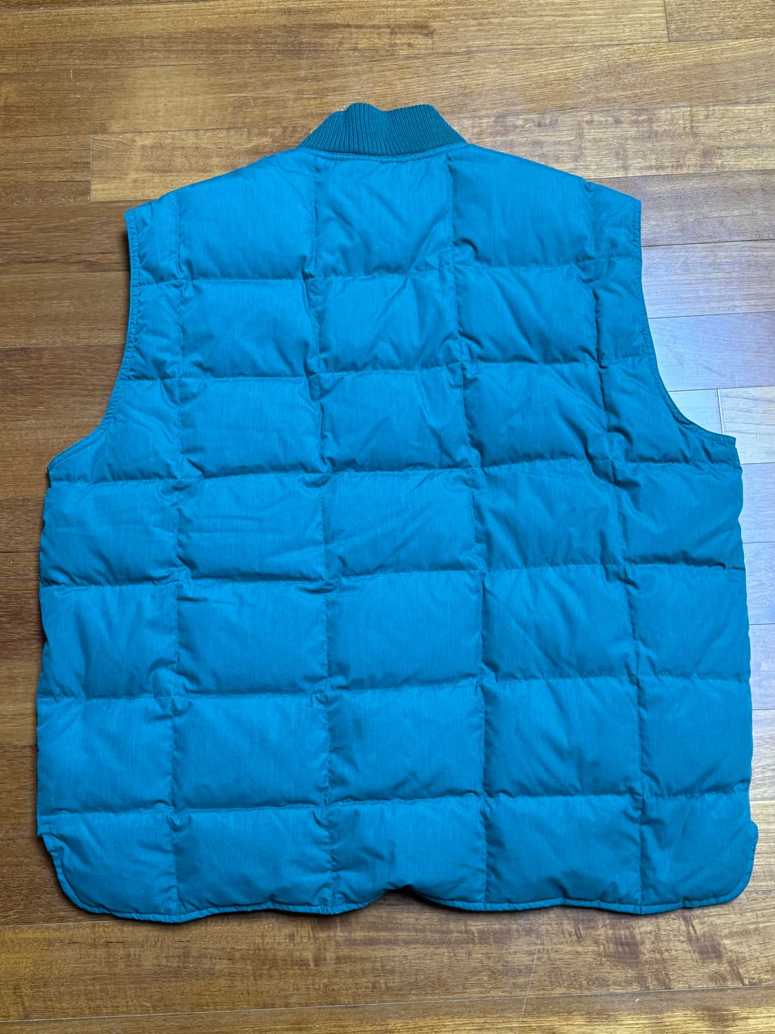 에디바우어 패딩베스트 상품이미지3