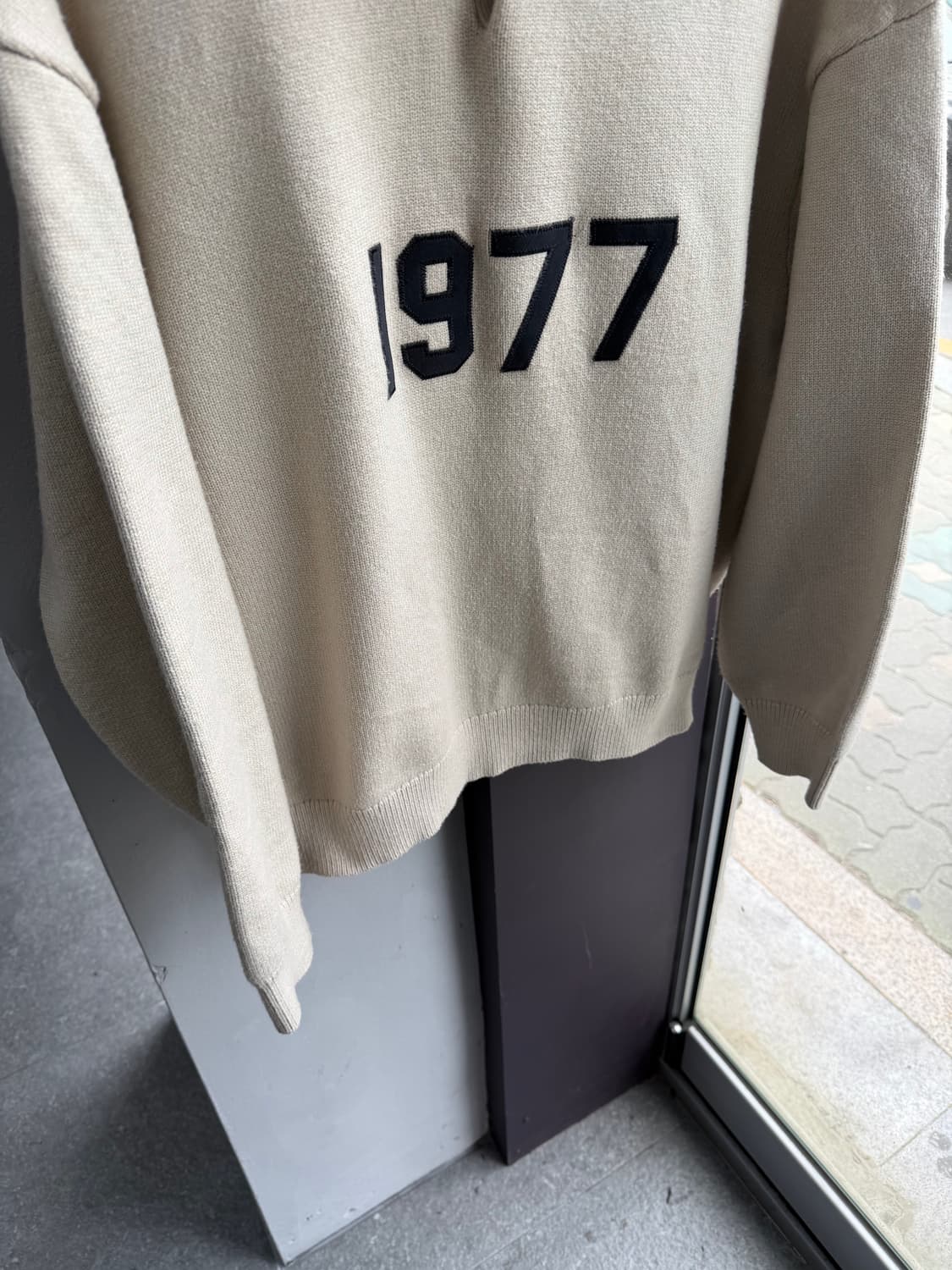 S/ 피어오브갓 에센셜 1977 카라 니트 상품이미지5