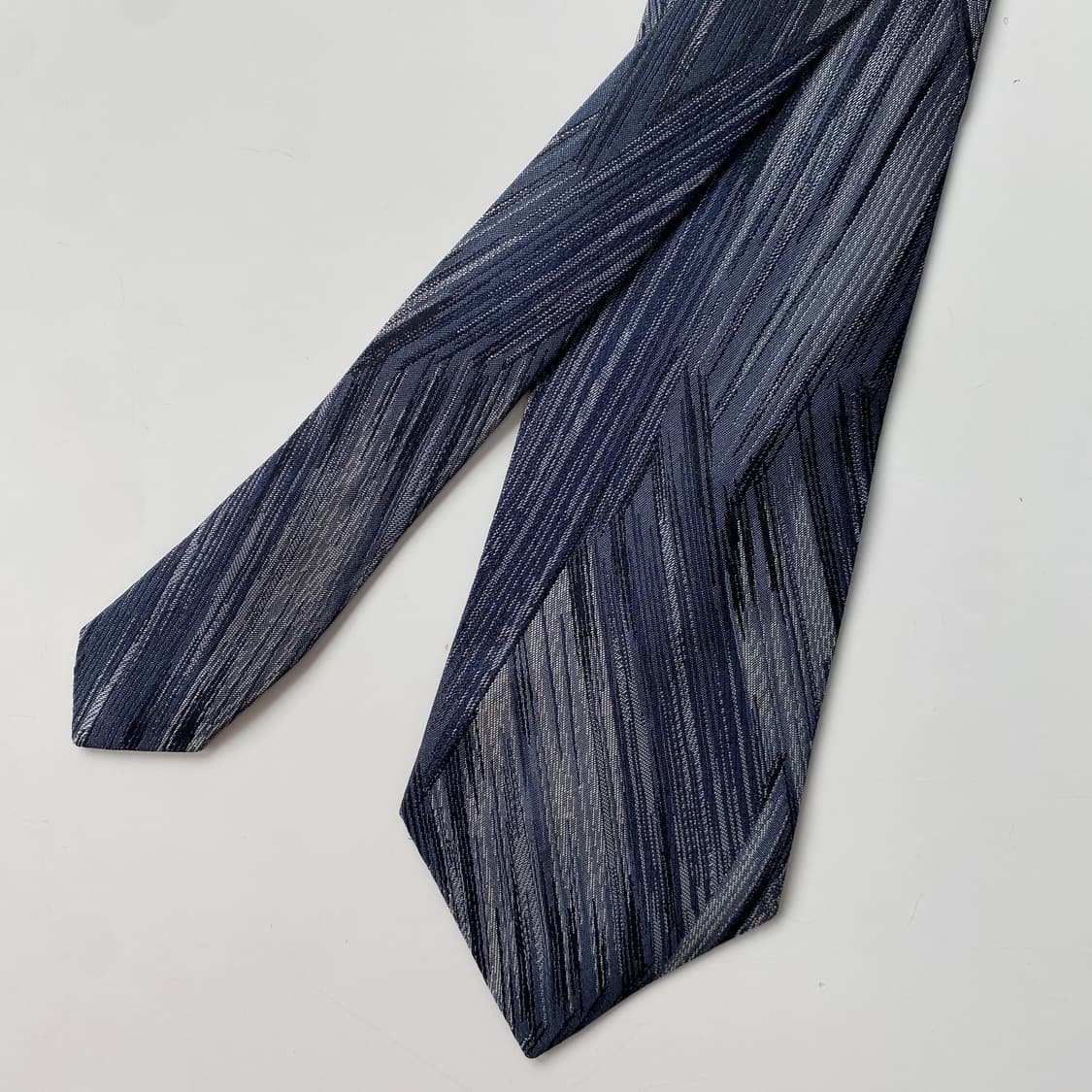 이세이미야케 정품 명품넥타이 (isseymiyake) 상품이미지1
