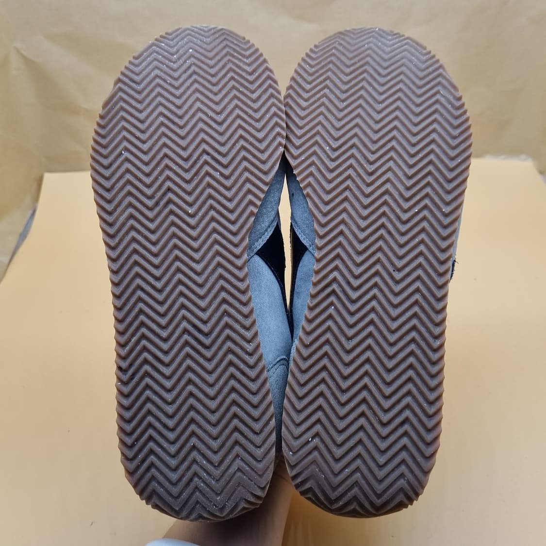 디아도라 트랙 남성스니커즈270. 상품이미지3