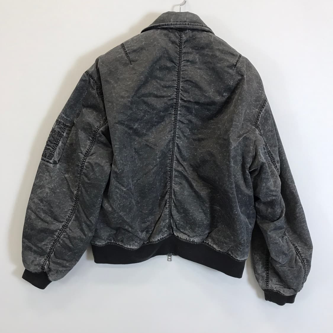 8세컨즈 24fw 나일론 피그먼트 Ma1 [M] 상품이미지4