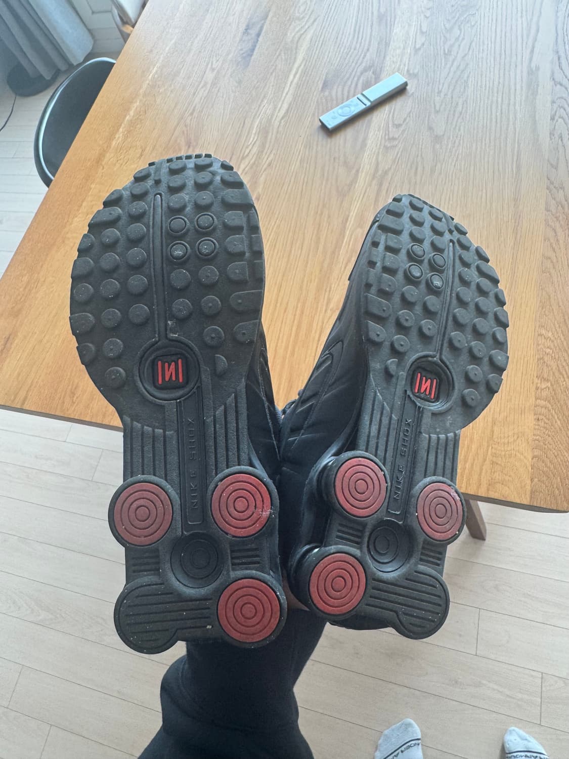 나이키 샥스 블랙 상품이미지5