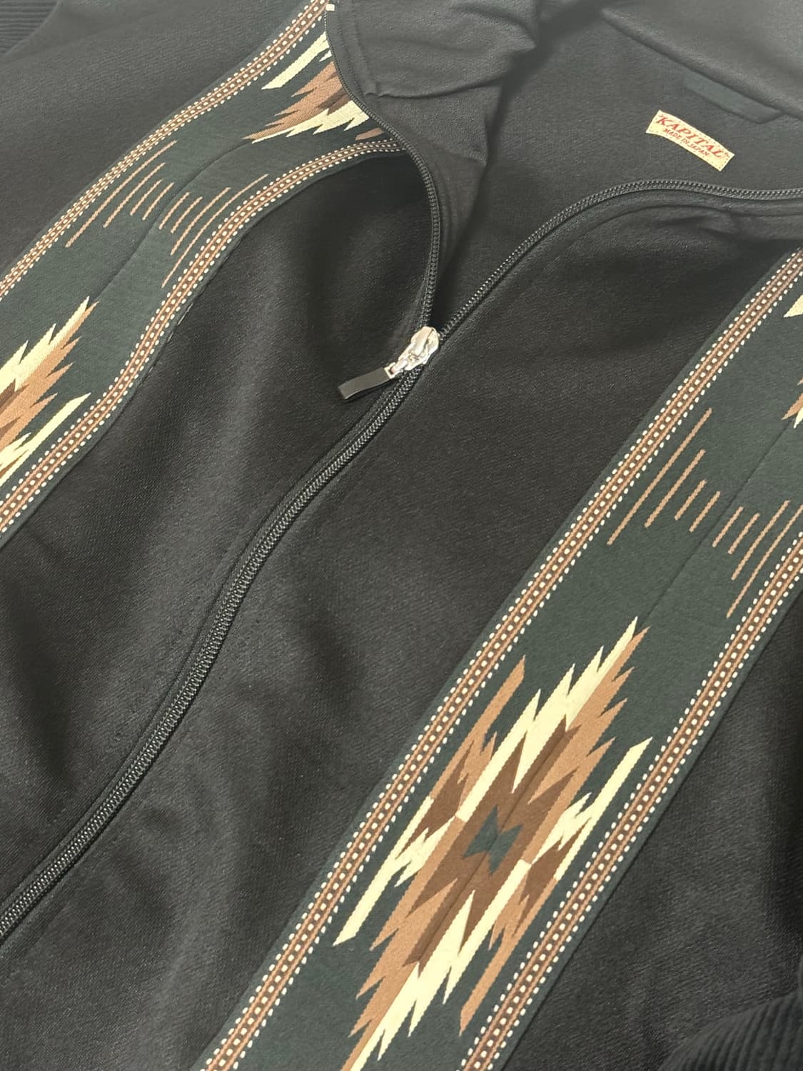 [4] 캐피탈 스무스 저지 코치 & 제피르 트랙 자켓 블랙 상품이미지3