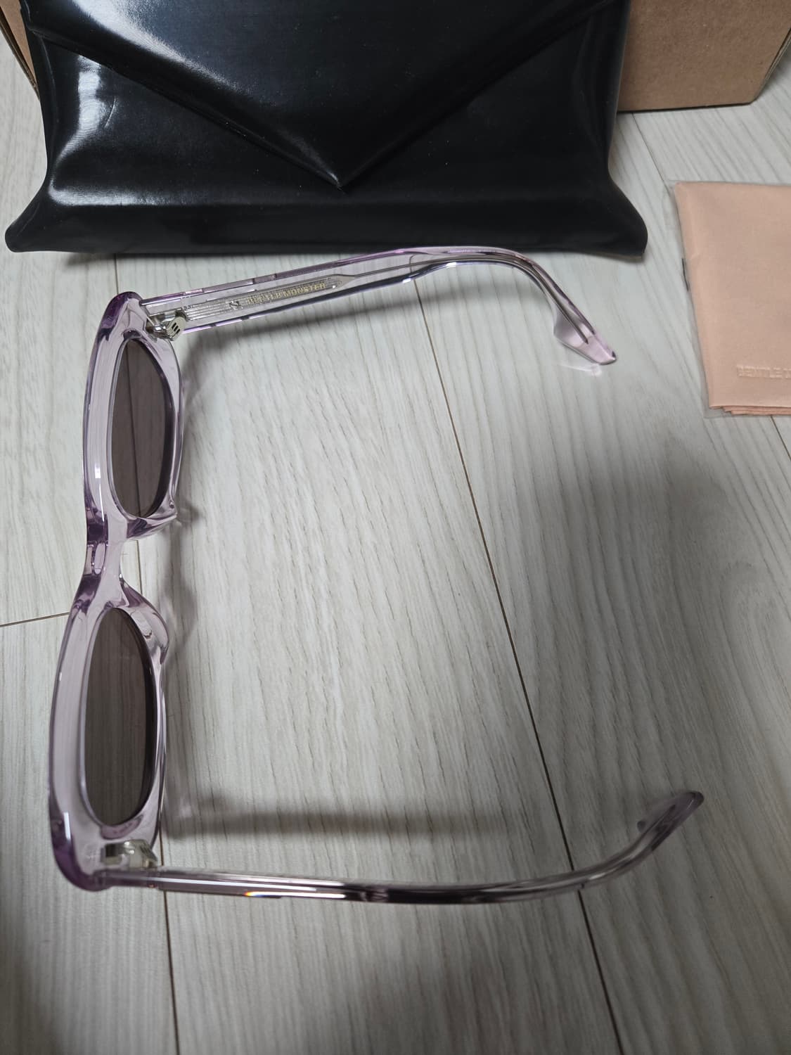 젠틀몬스터 탐부 선글라스  상품이미지5