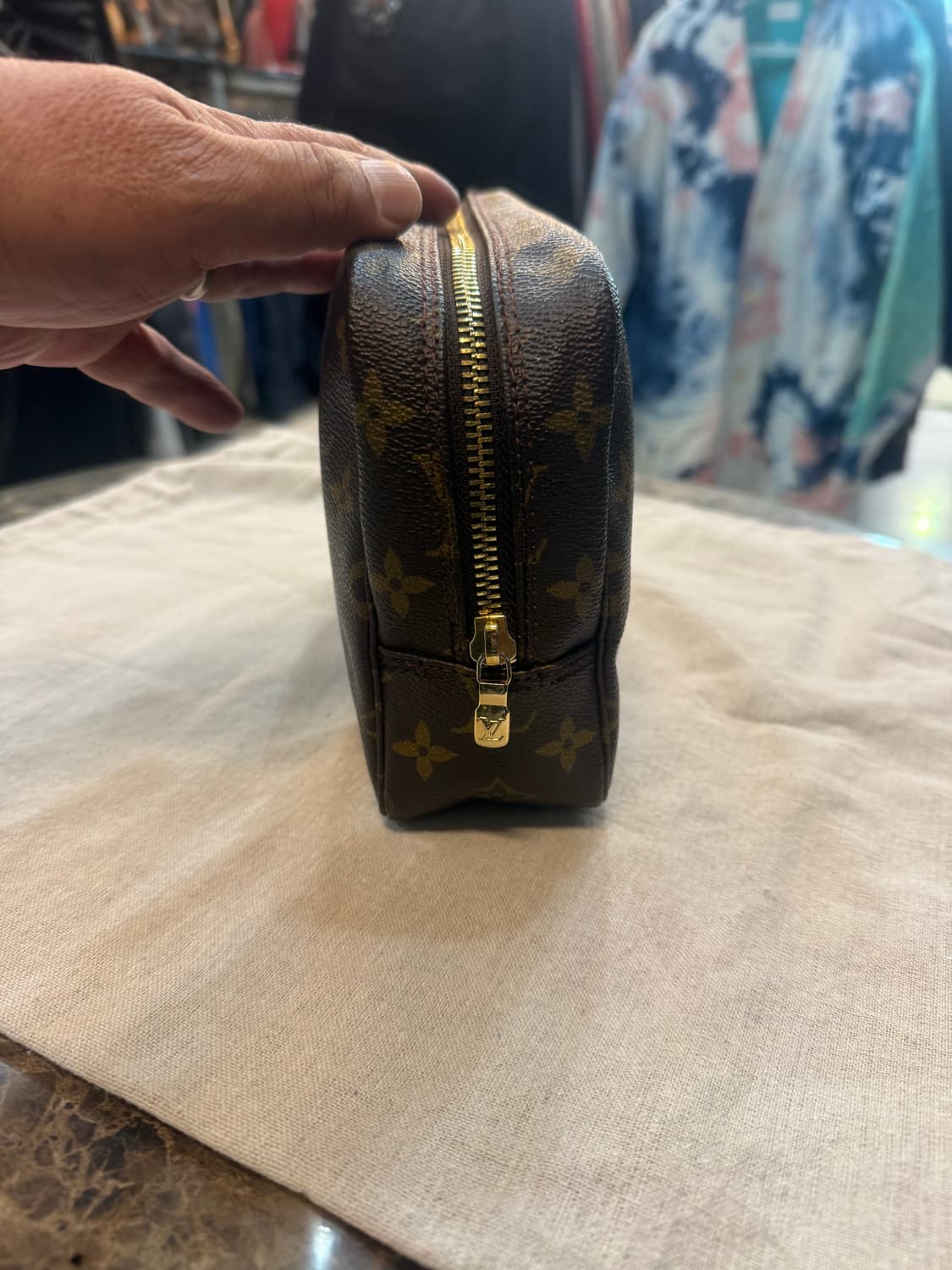 정품 루이비통 클러치 팝니다 상품이미지2