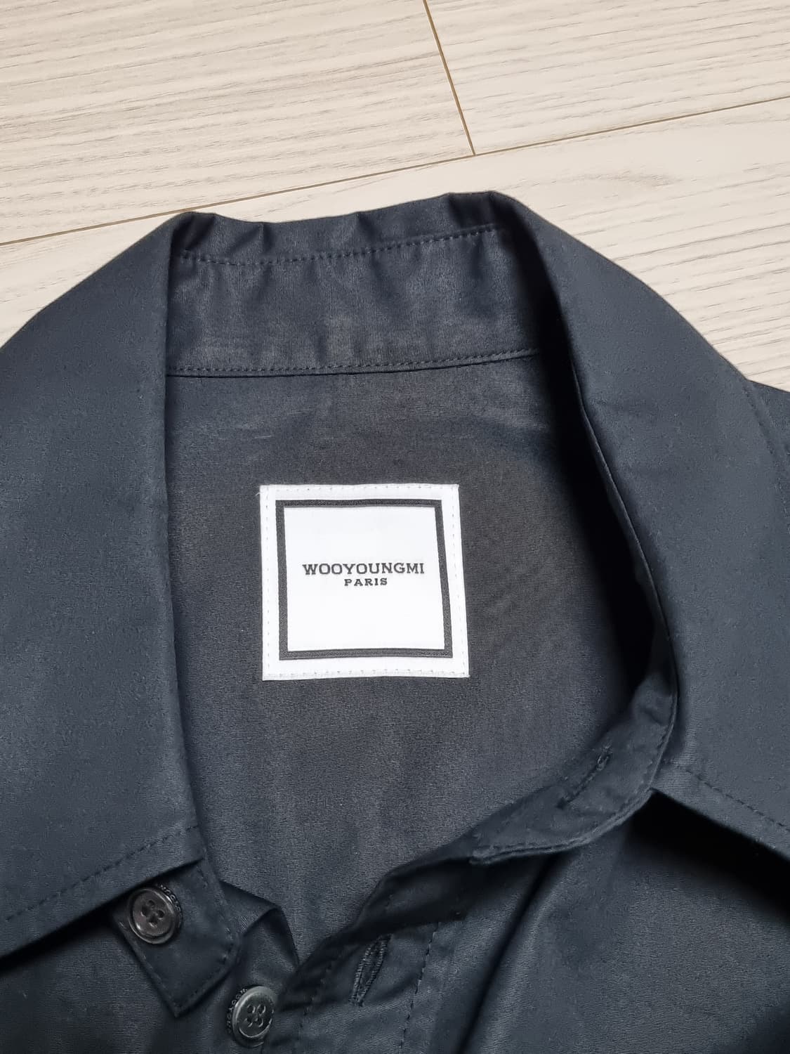 우영미 블랙 셔츠 상품이미지4