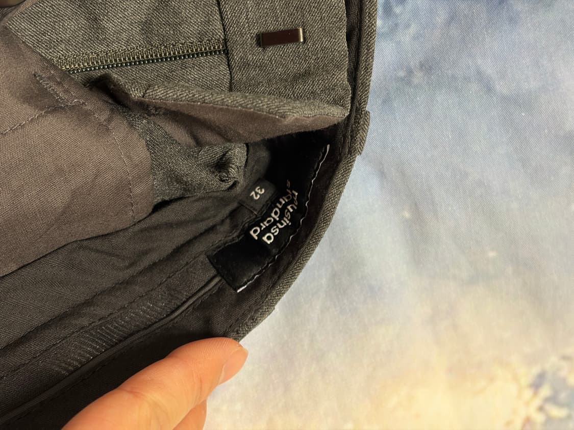 무신사 스탠다드 테이퍼드 히든 밴딩 크롭 슬랙스 [미디엄 그레이] 상품이미지2