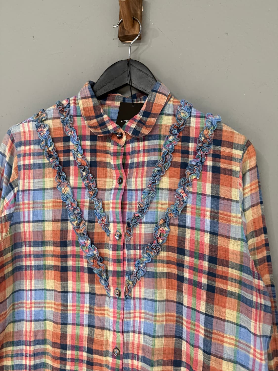 colorful check pattern frill shirt  상품이미지5