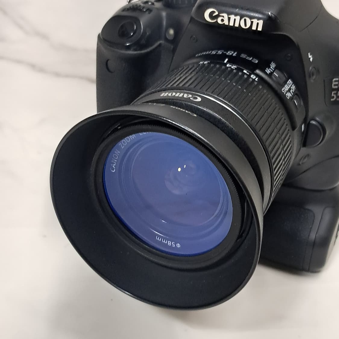 캐논 550D /18-55mm IS 2 렌즈 /세로그립 /가방 상품이미지6