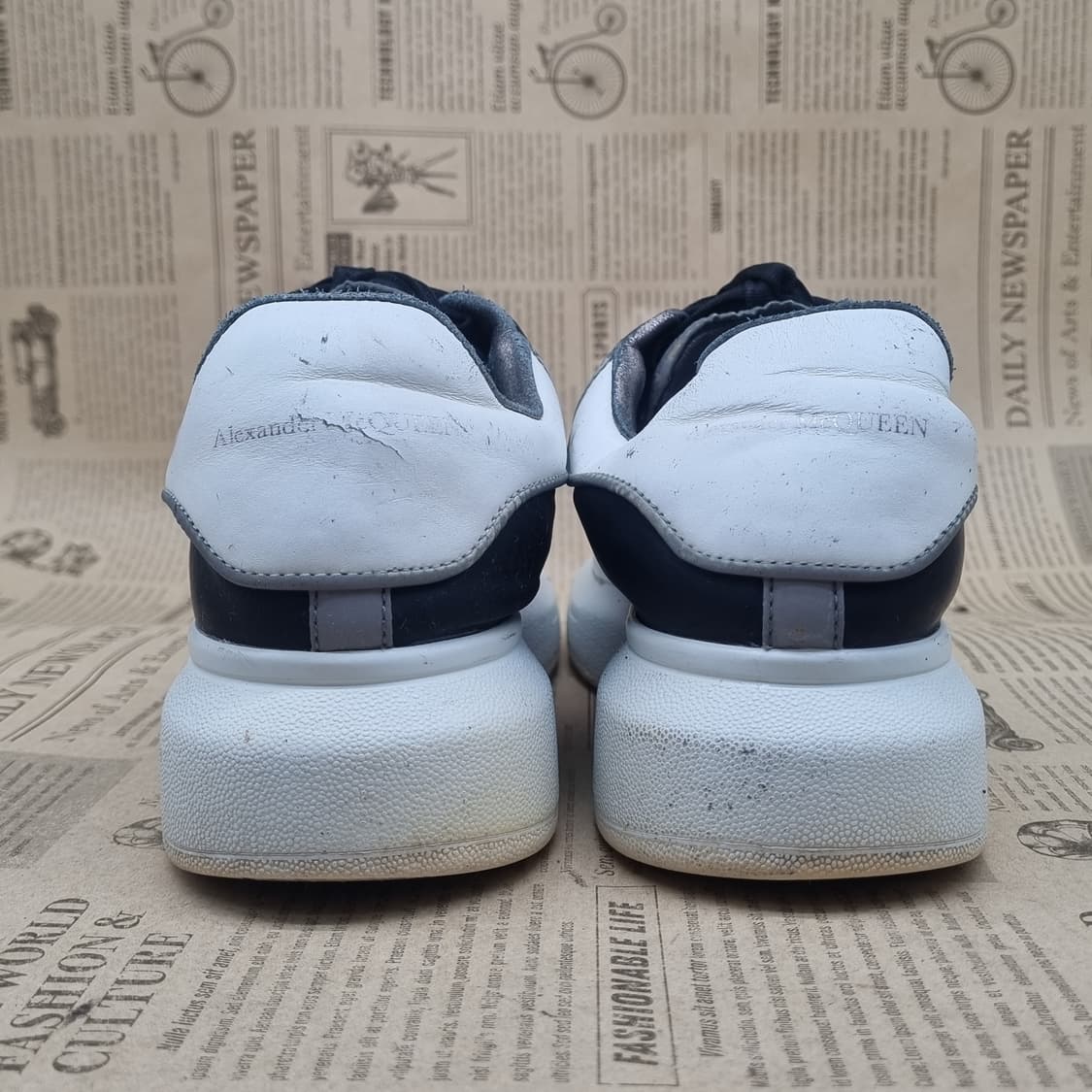 알렉산더맥퀸 여성스니커즈240 상품이미지4