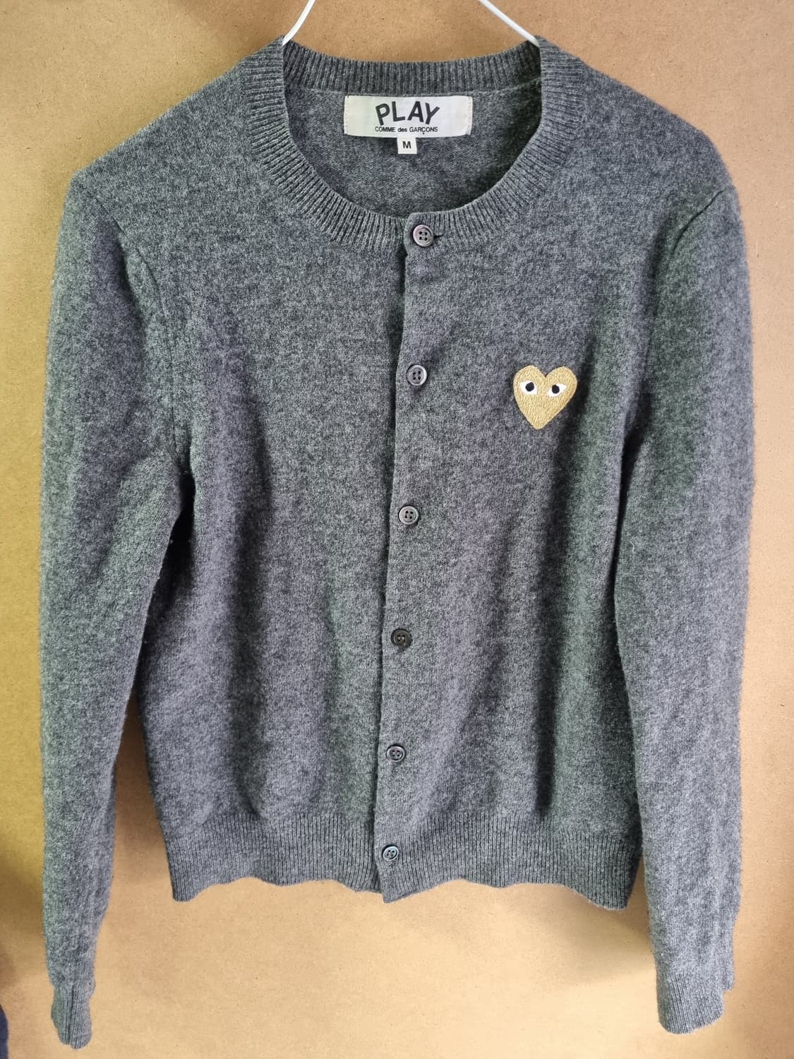 꼼데가르송 여성 골드 와펜 울 가디건  상품이미지1