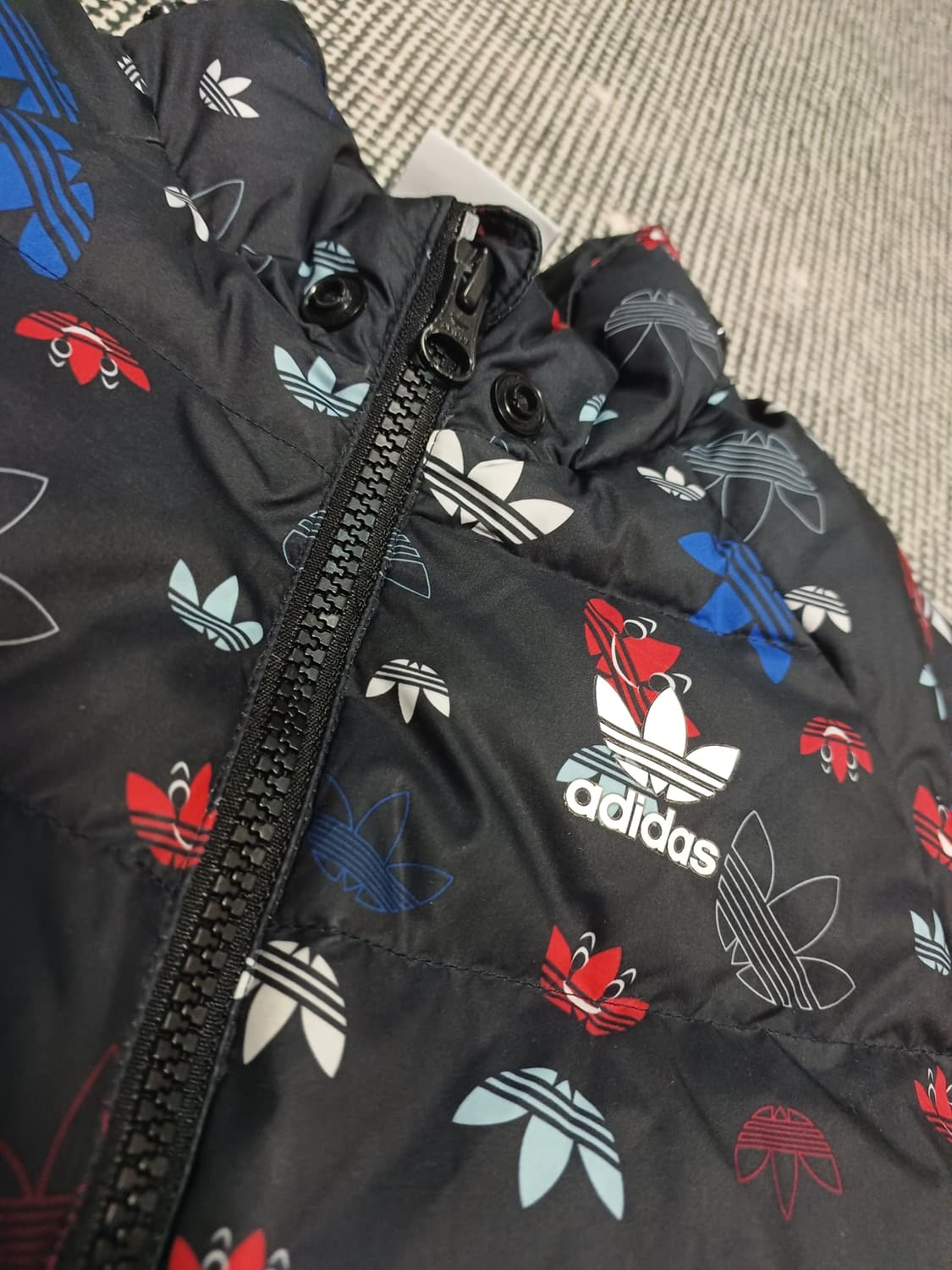 아디다스 오리털 트레포일패턴 패딩(3-4세용)
 상품이미지4