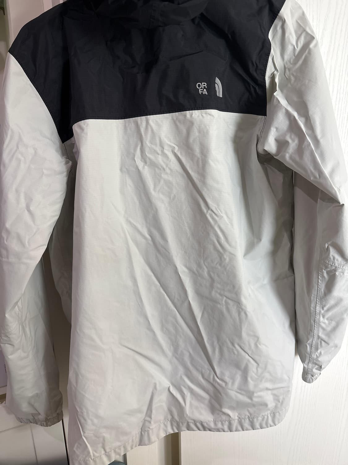 노스페이스 바람막이 상품이미지2