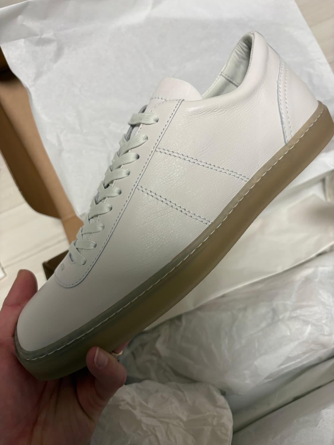 [40]르메르 리놀륨 베이직 레이스업 트레이너 클레이 화이트 상품이미지1