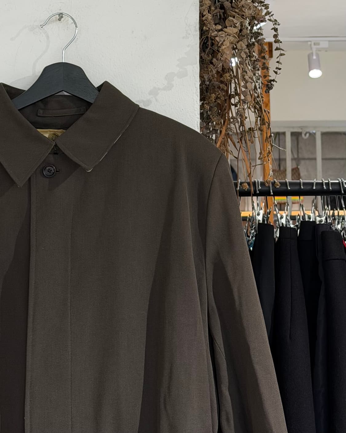 버버리 카키 히든버튼 벨티드 롱 코트 상품이미지3