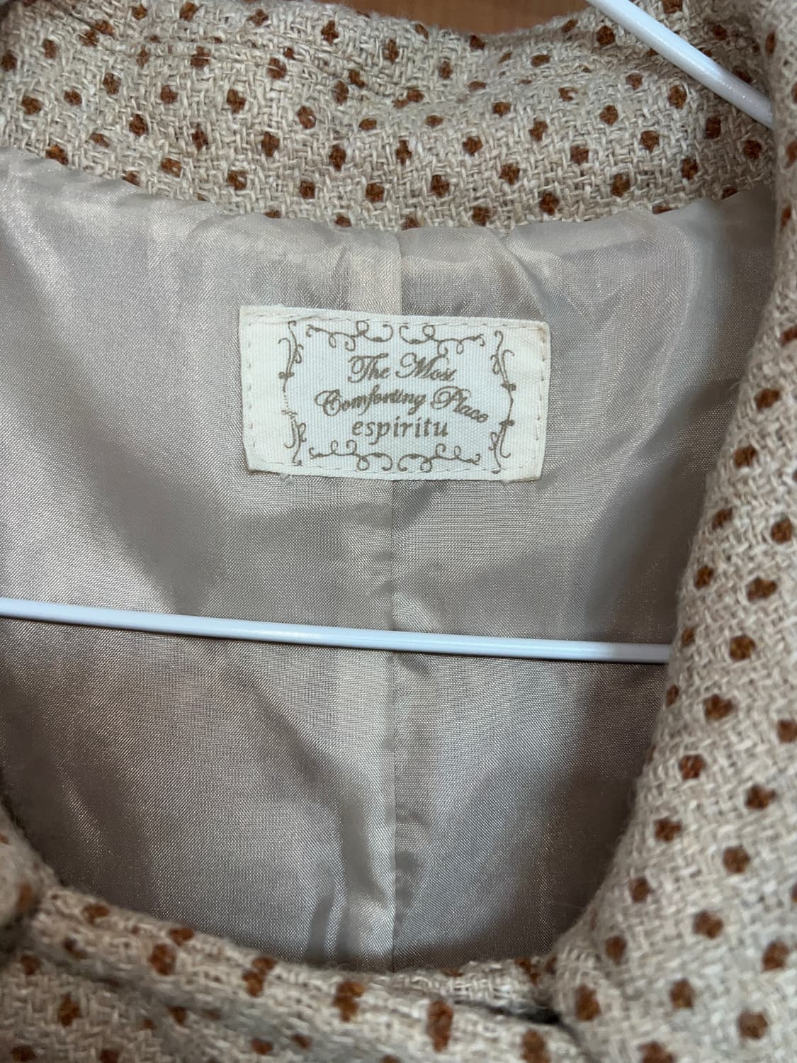 베이지 도트 코트 상품이미지5