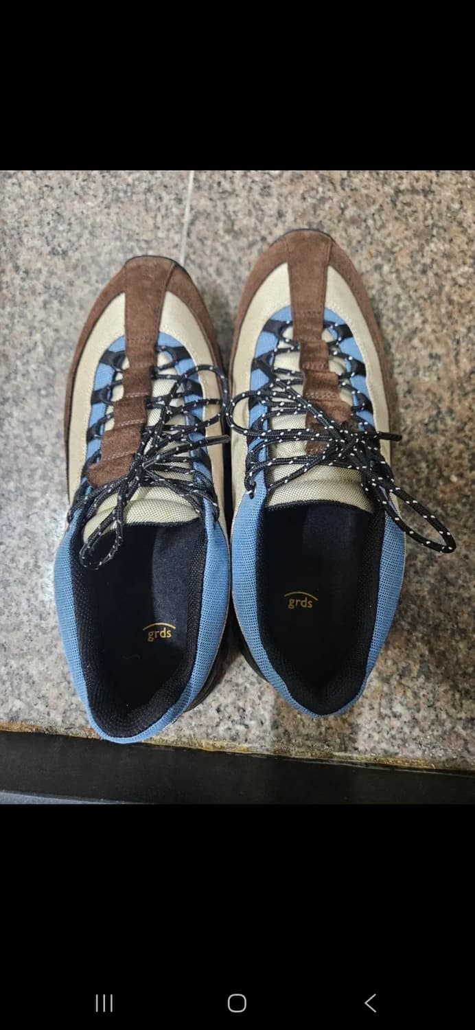 그라더스 발모랄08 270사이즈 팝니다 상품이미지1