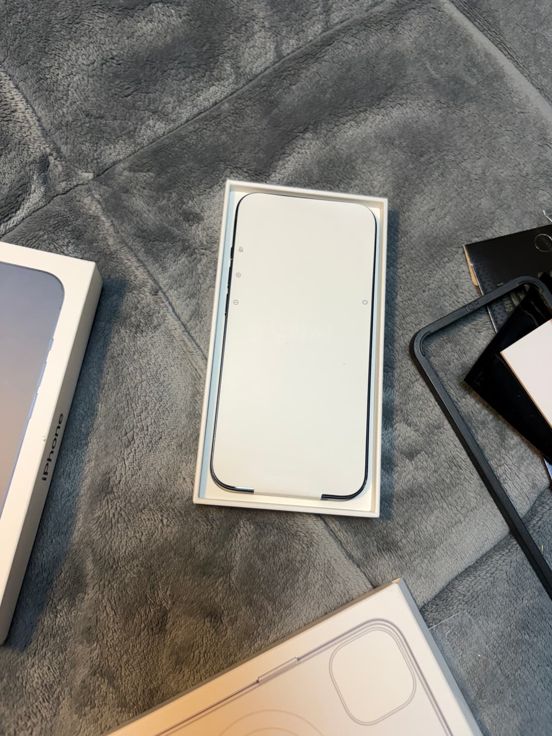 Apple 아이폰 13 미드나이트 256GB  상품이미지4