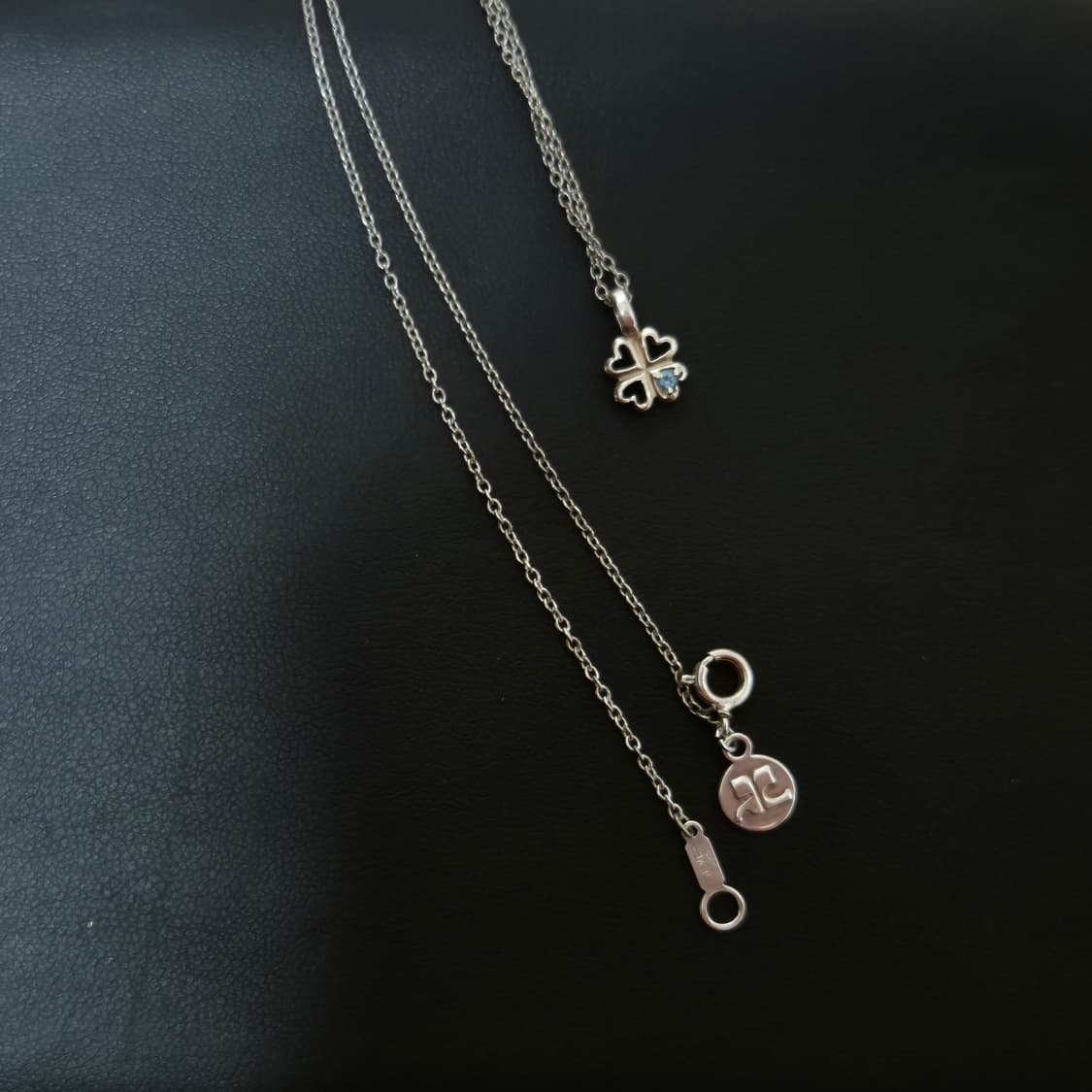 꾸레쥬 클로버 실버 목걸이 상품이미지1