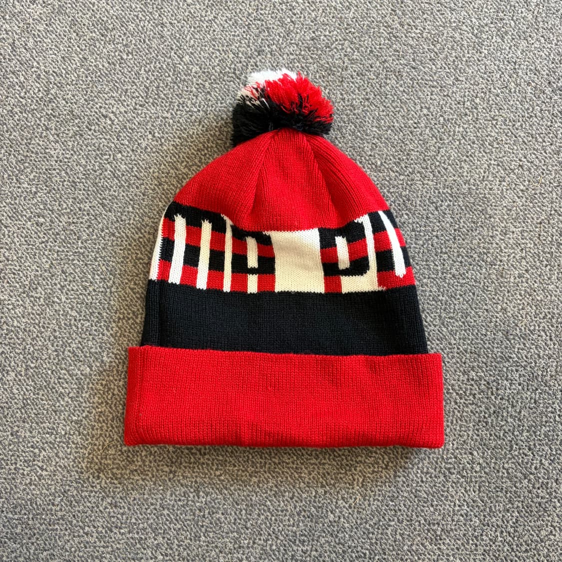 213. 푸마 방울비니 상품이미지2