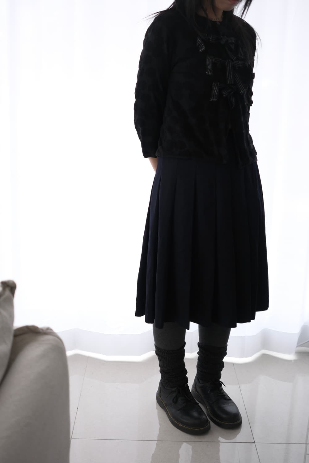 Flower embossed ribbon top 상품이미지4