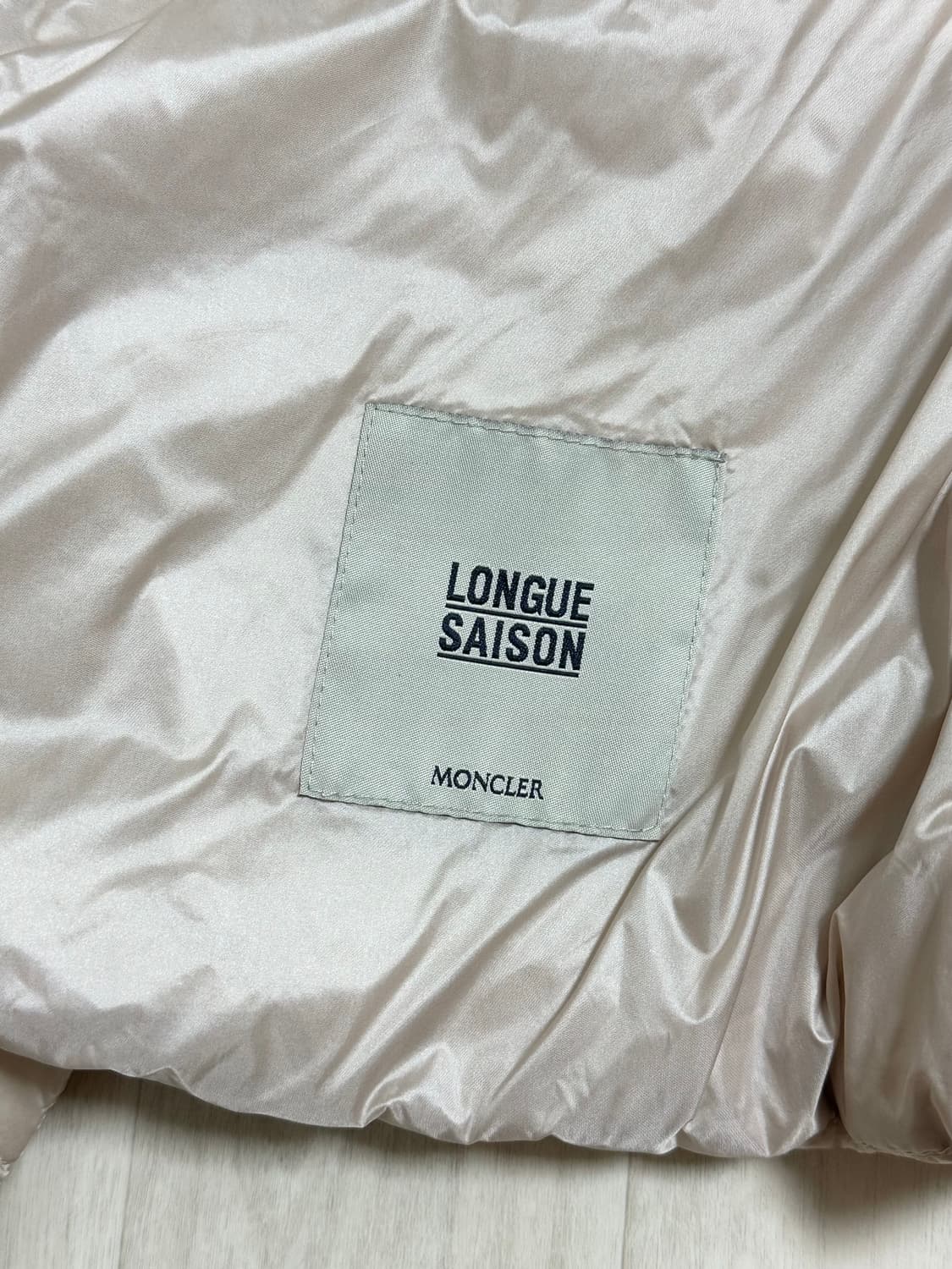 몽클레어 여성 경량패딩 상품이미지4