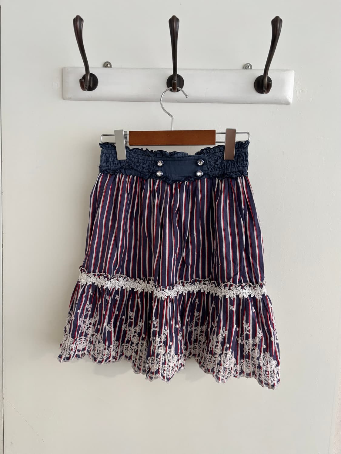 axes femme 엑시즈팜 큐빅 스트라이프 레이스 스커트 모리걸 상품이미지1