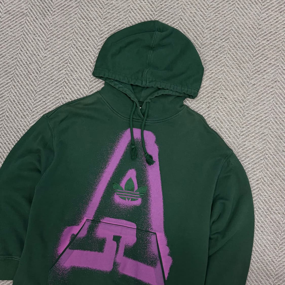 아디다스 시그니처 로고  후드티 v1061 상품이미지3