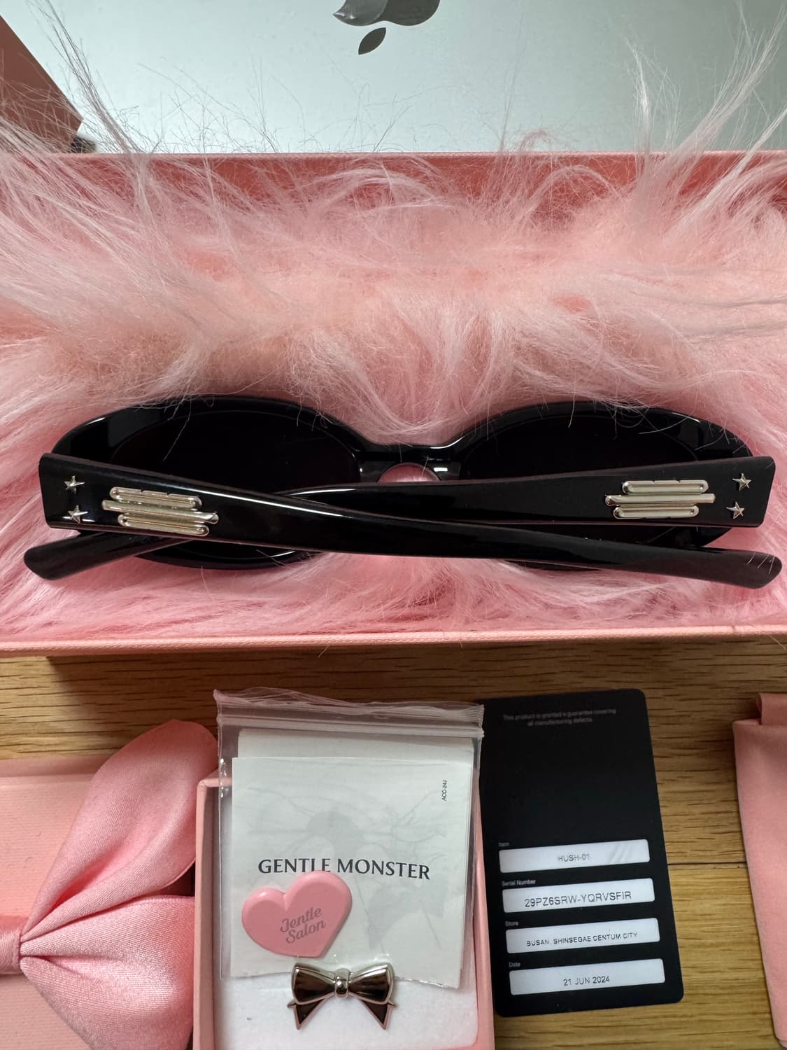 젠틀몬스터 제니 허쉬01 블랙 풀박 상품이미지4