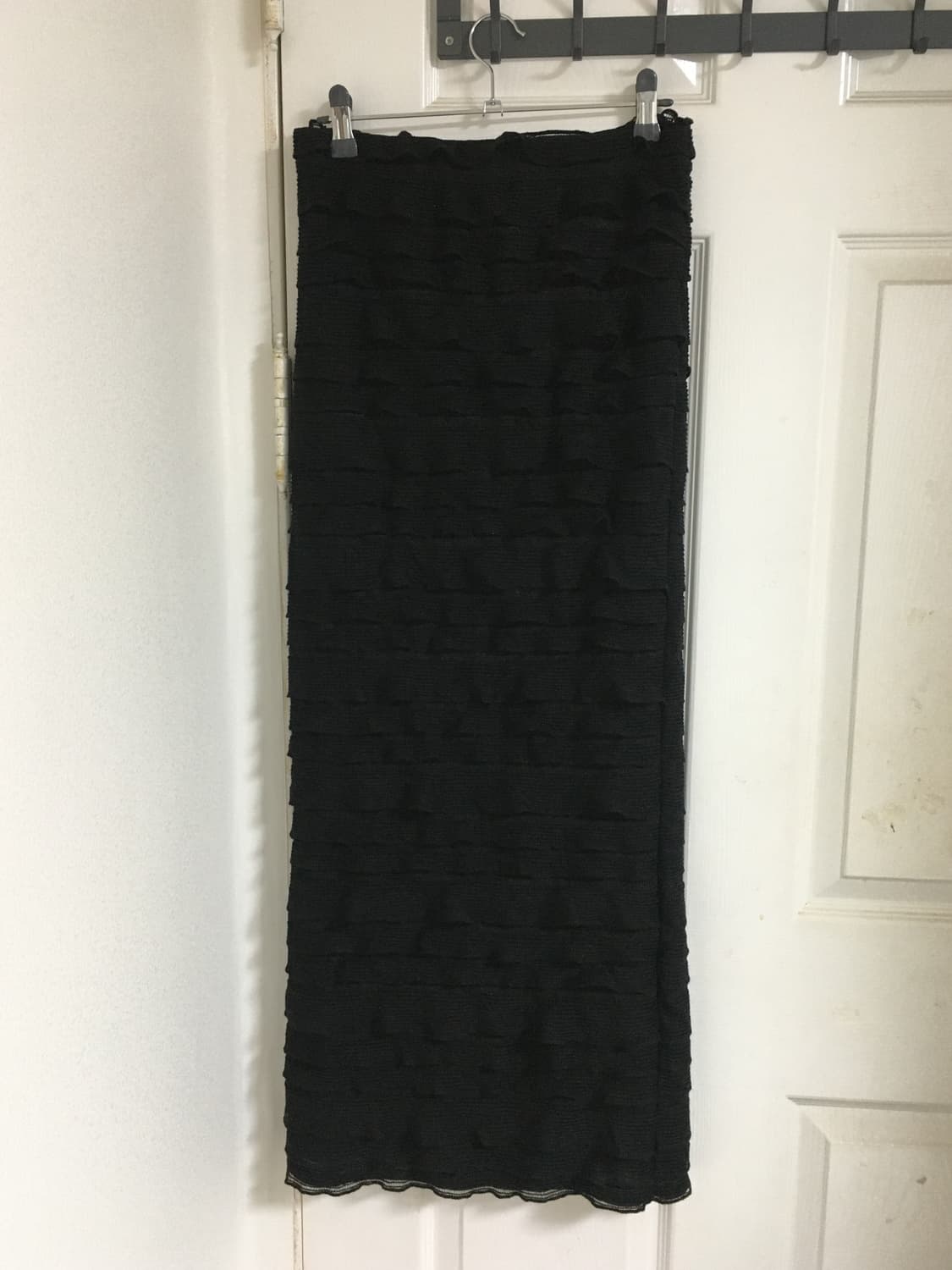 프릴 니트 롱스커트 상품이미지2