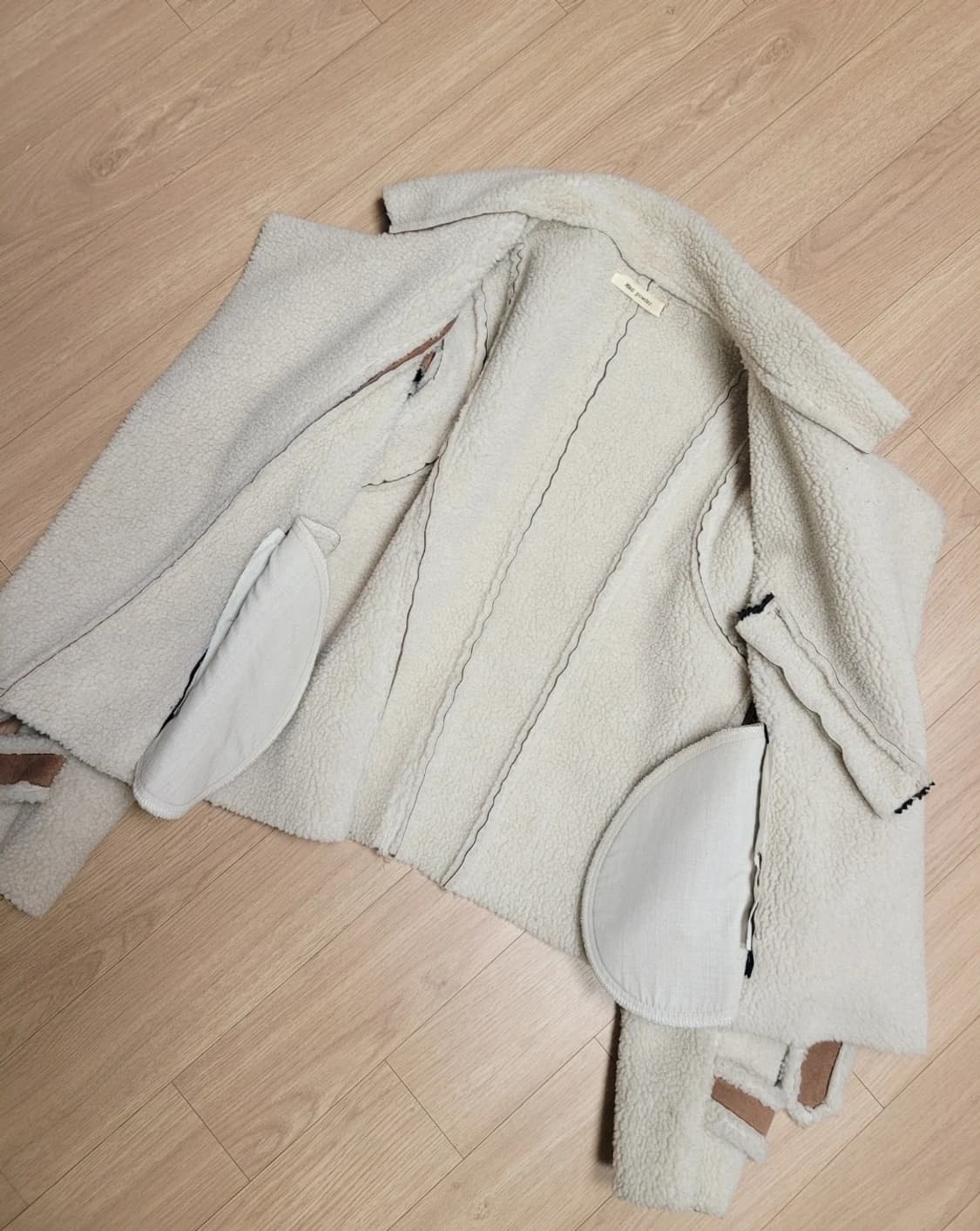 브라운 겨울 배색 무스탕 상품이미지2