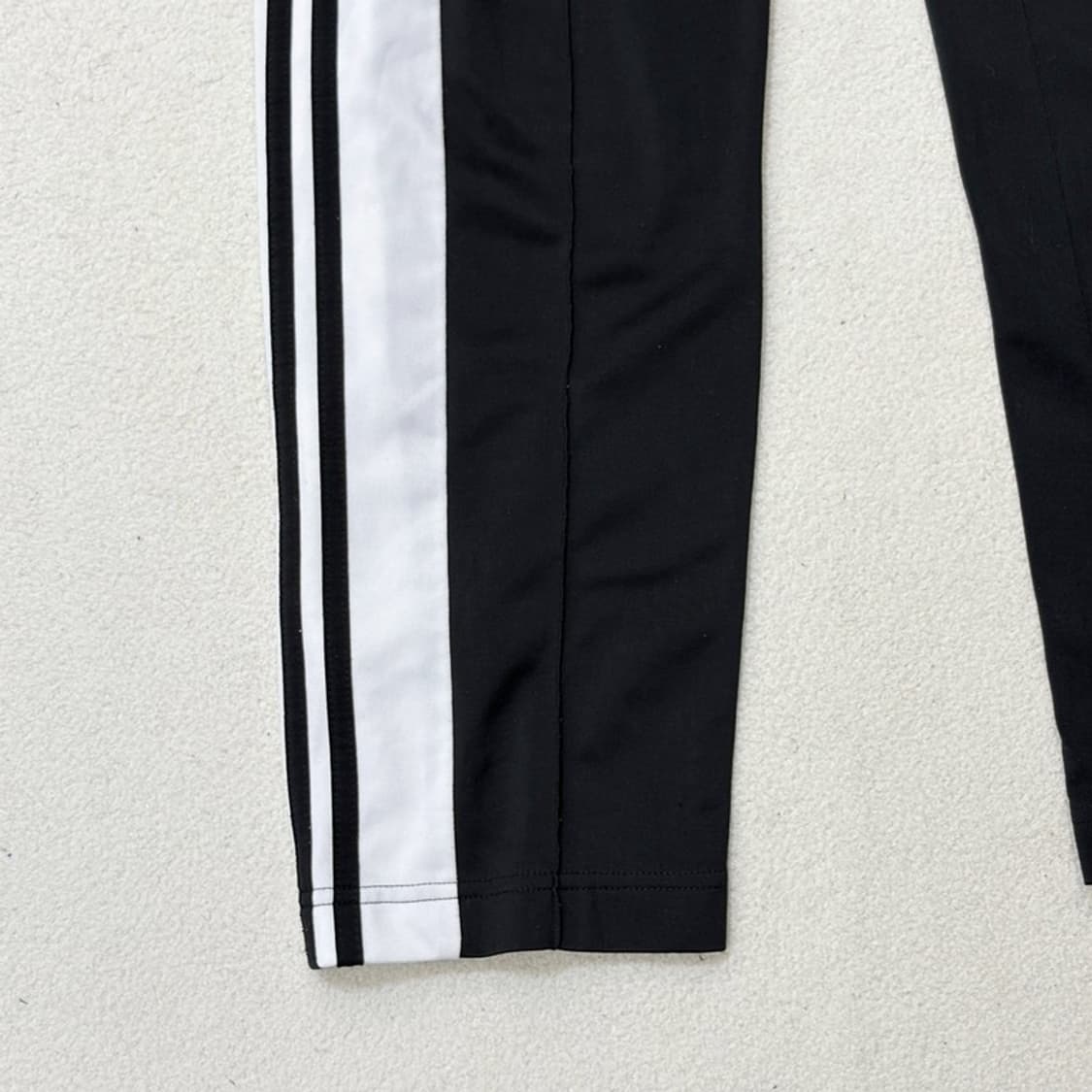 ADIDAS 아디브레이크 트랙팬츠 S 상품이미지2