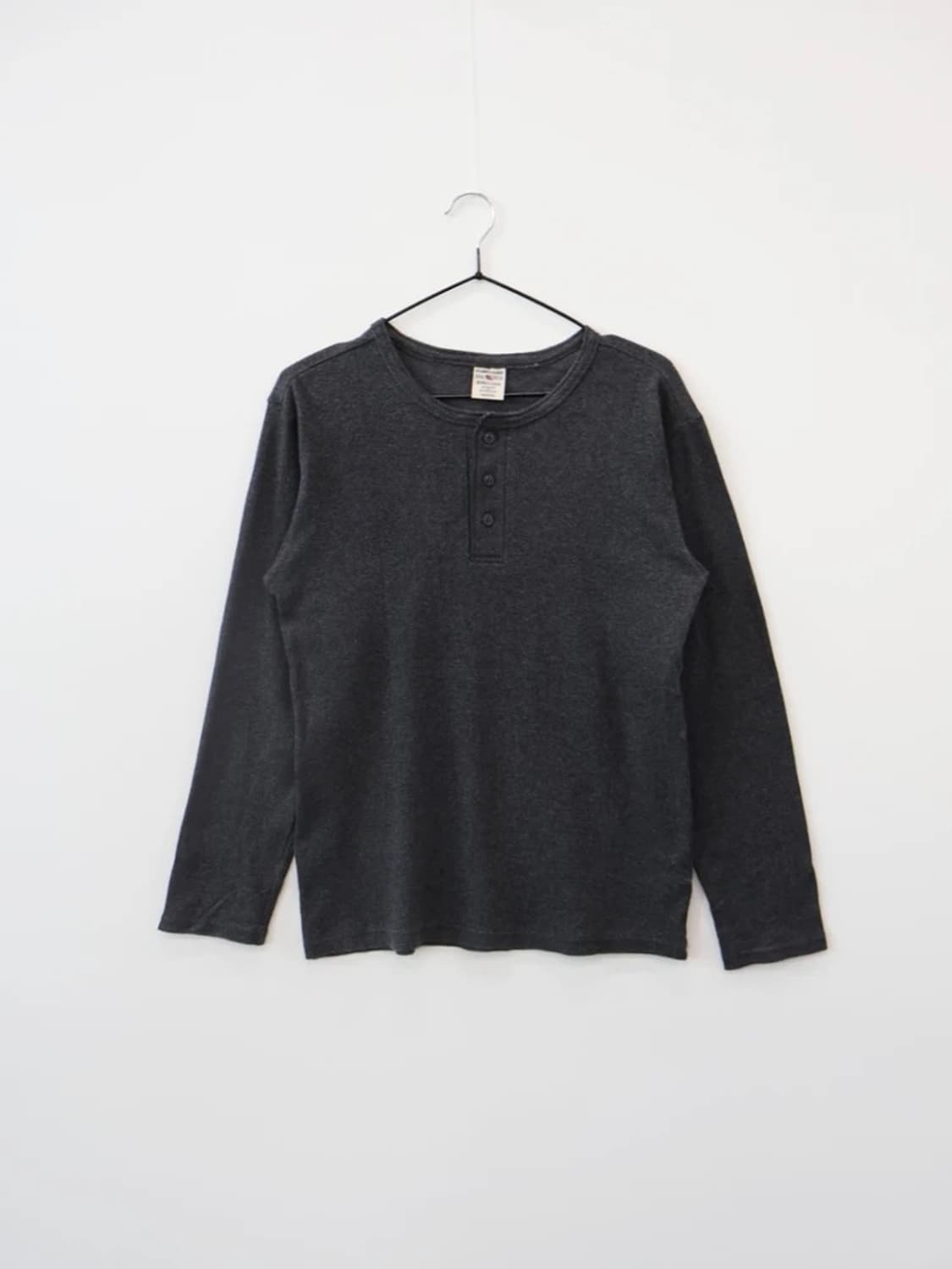 AVIREX U.S.A. Gray Henley Tee 상품이미지4
