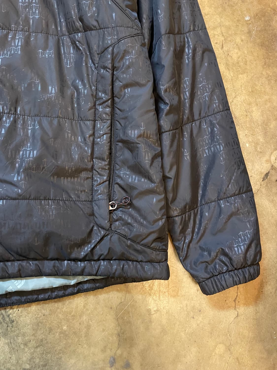 노스페이스 앵커 패턴 라이트 패디드 자켓 블랙 상품이미지4