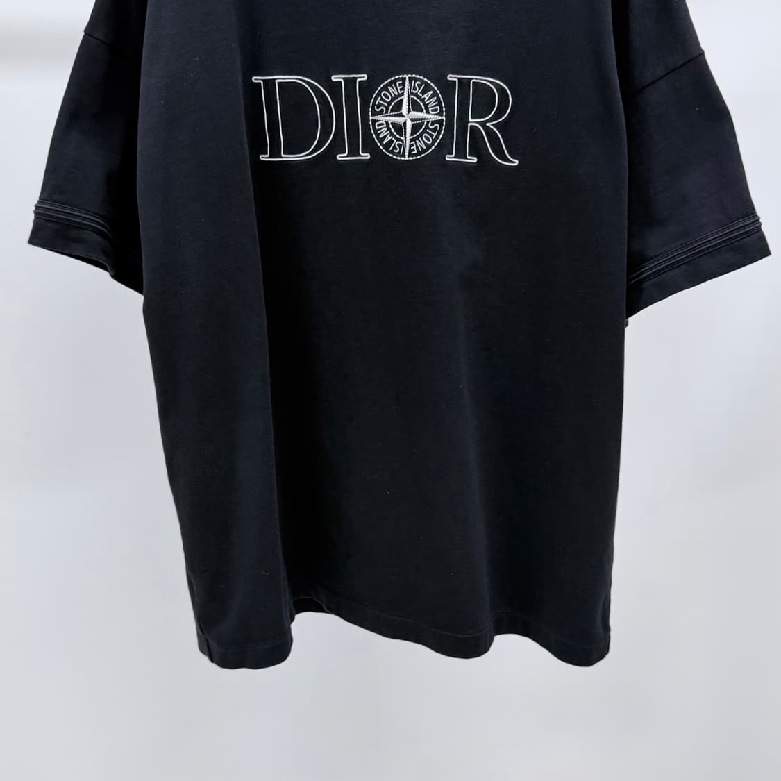 [S+급/L] 24ss 디올 x 스톤아일랜드 로고 반팔 티셔츠 상품이미지3