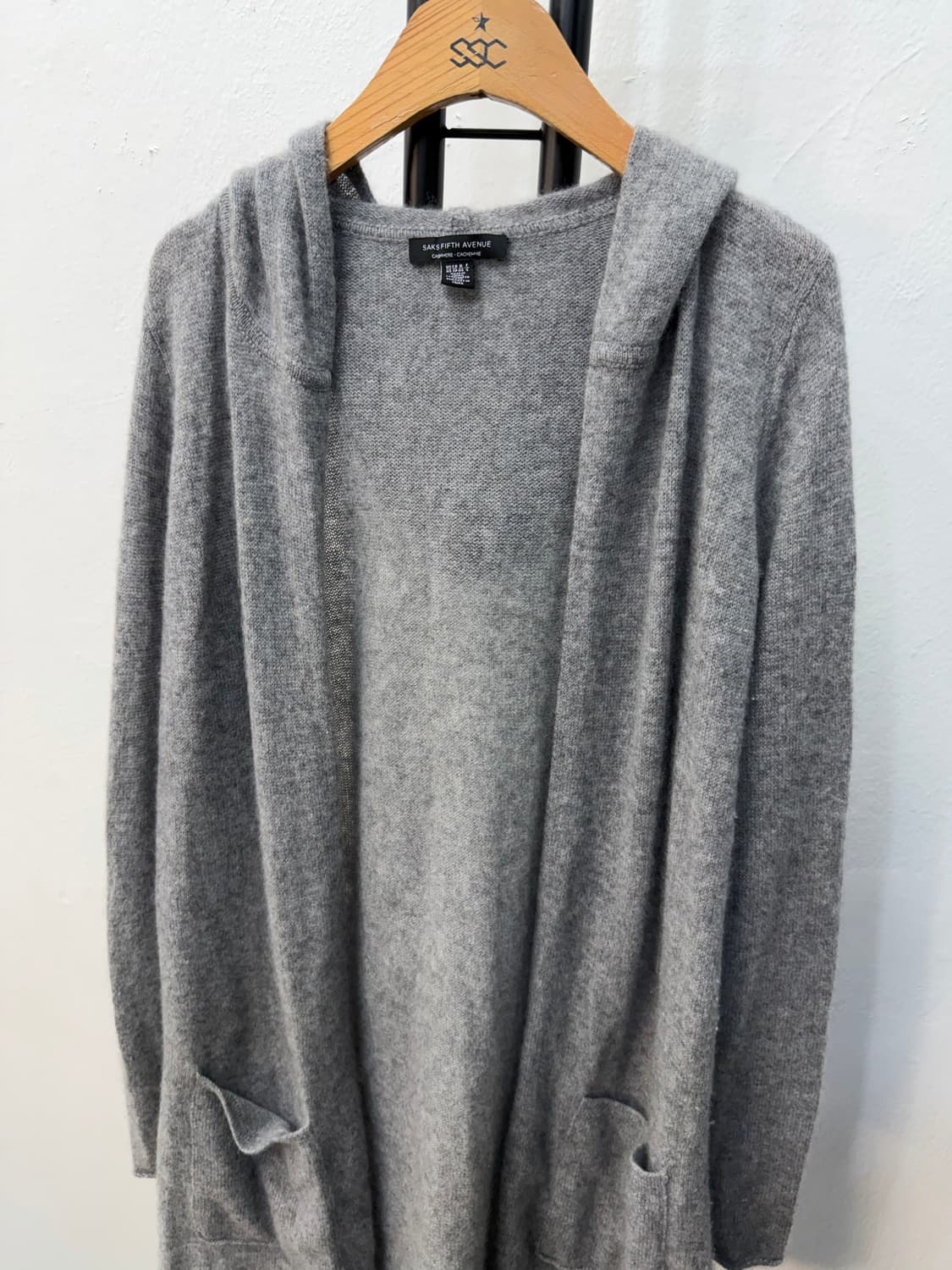 정품) 삭스피프스애비뉴 캐시미어100 후드 가디건 S 상품이미지3